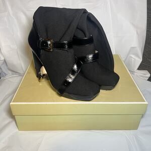 Michael Kors Women’s Double Buckle Fabric Heeled Boots Black Sz 10M Very Clean
